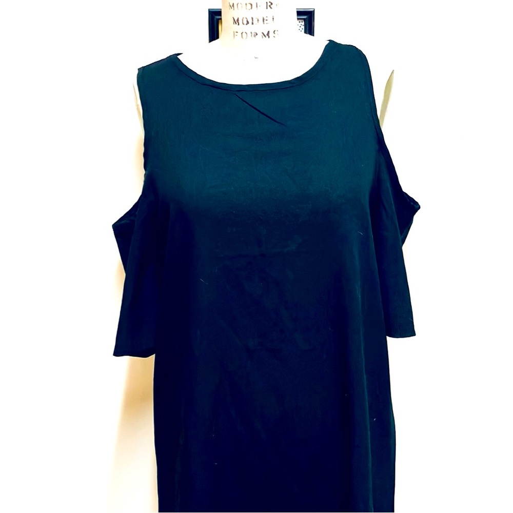 Open Shoulder Black Dress